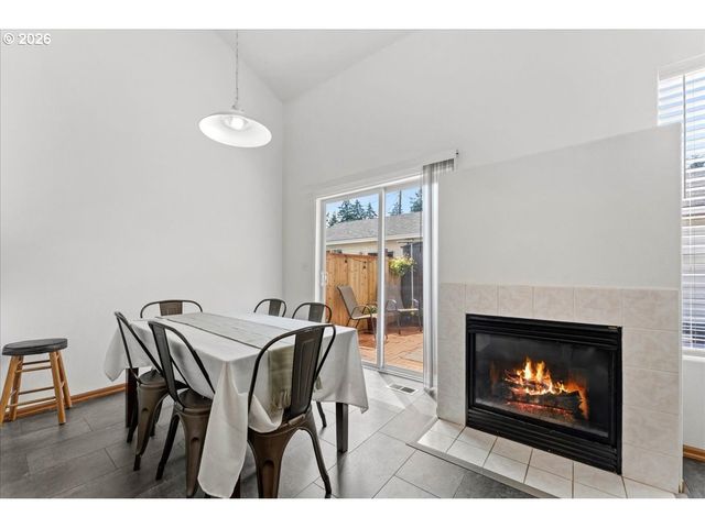 1545 Ne 132ND Ave, Portland, OR 97230