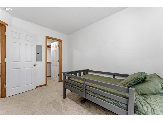 1545 Ne 132ND Ave, Portland, OR 97230