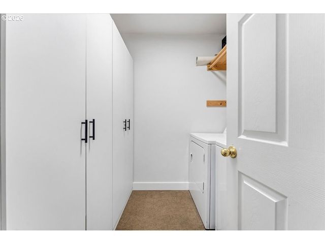 1545 Ne 132ND Ave, Portland, OR 97230