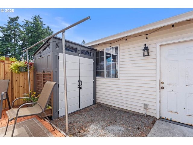 1545 Ne 132ND Ave, Portland, OR 97230