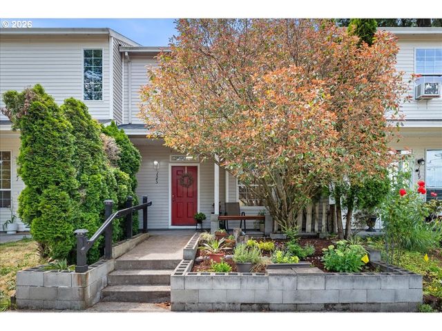 1545 Ne 132ND Ave, Portland, OR 97230