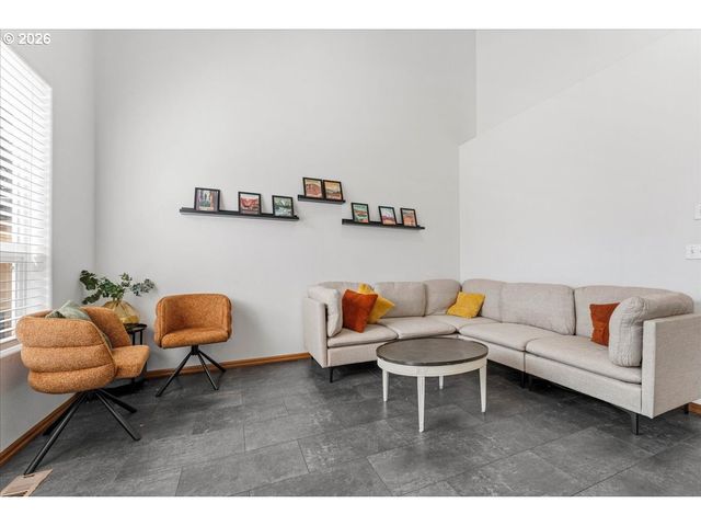 1545 Ne 132ND Ave, Portland, OR 97230