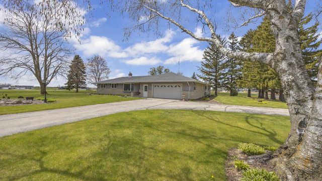 N194 County Road I, Random Lake, WI 53075