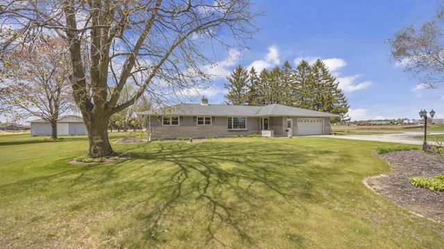 N194 County Road I, Random Lake, WI 53075