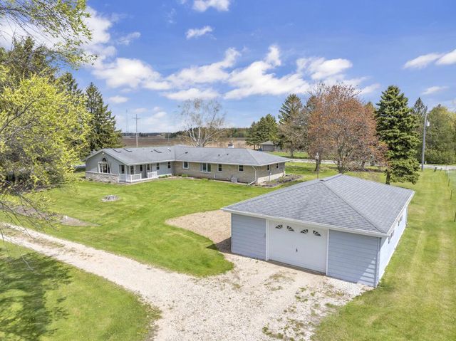 N194 County Road I, Random Lake, WI 53075