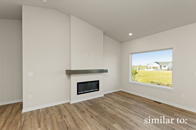 6402 NE 11th Court, Des Moines, IA 50313