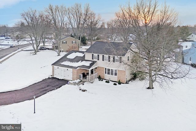 2296 BRAMBLE GATE DR, Hatfield, PA 19440