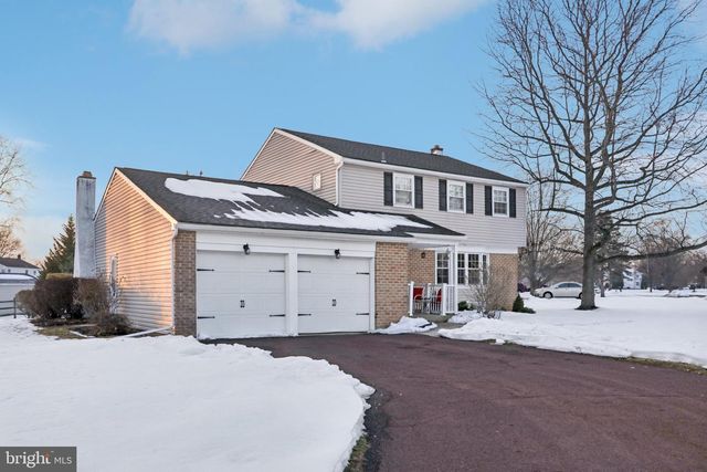 2296 BRAMBLE GATE DR, Hatfield, PA 19440