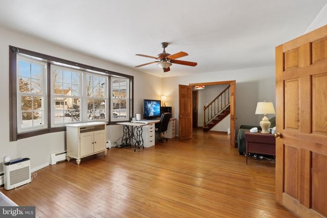 2296 BRAMBLE GATE DR, Hatfield, PA 19440