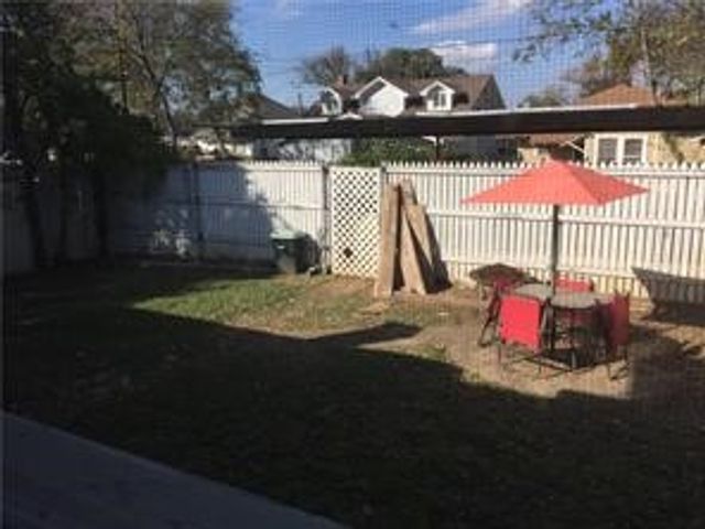 813 W 8th Street 2, Dallas, TX 75208