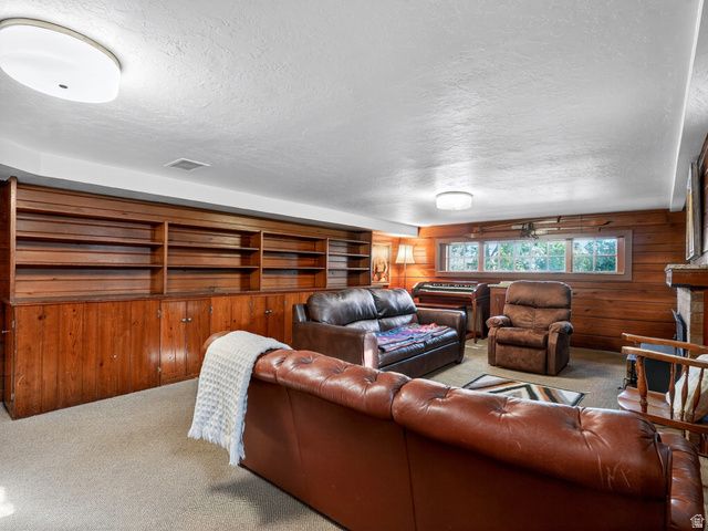 527 E 11TH AVE, Salt Lake City, UT 84103