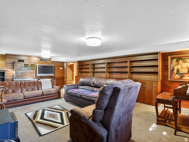 527 E 11TH AVE, Salt Lake City, UT 84103