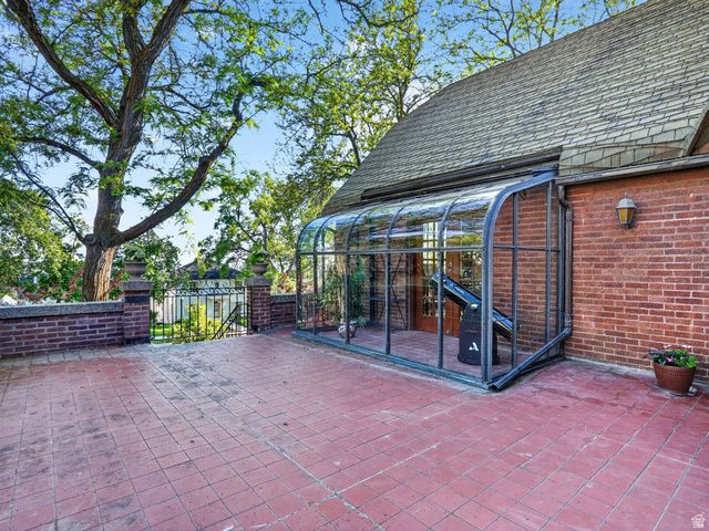 527 E 11TH AVE, Salt Lake City, UT 84103