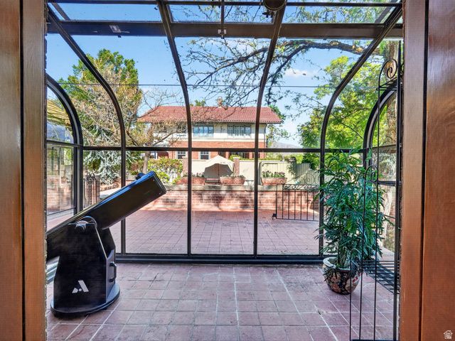 527 E 11TH AVE, Salt Lake City, UT 84103
