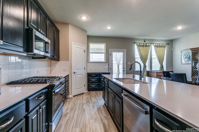 8359 sunrise, Schertz, TX 78154