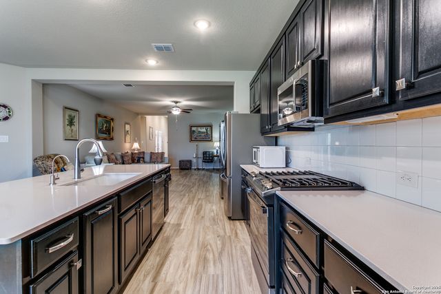 8359 sunrise, Schertz, TX 78154
