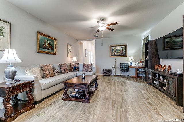 8359 sunrise, Schertz, TX 78154