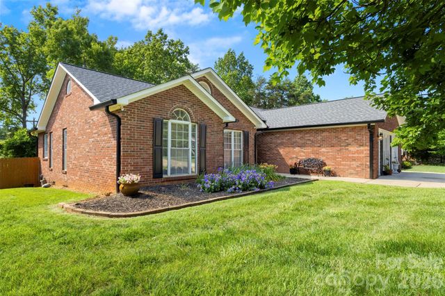 7760 Wallace Lane, Denver, NC 28037