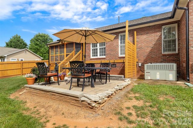 7760 Wallace Lane, Denver, NC 28037