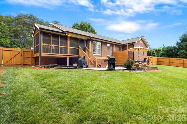 7760 Wallace Lane, Denver, NC 28037