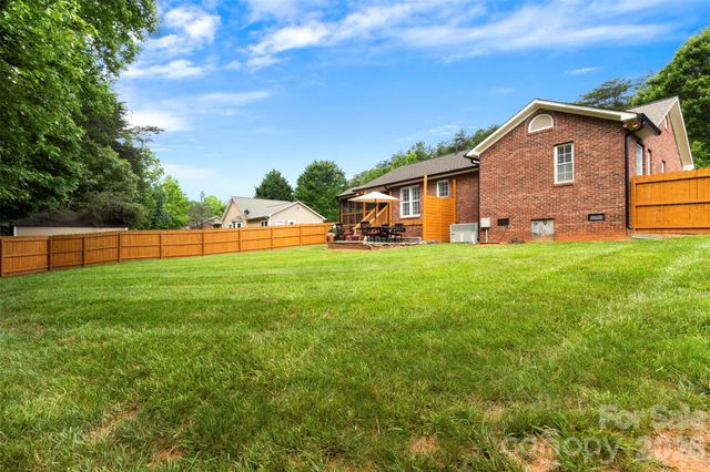 7760 Wallace Lane, Denver, NC 28037