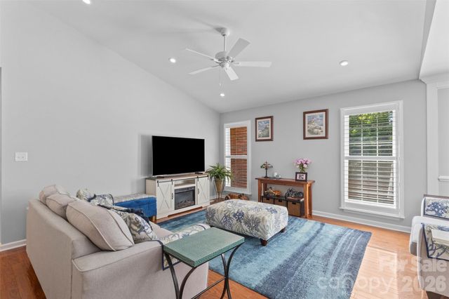 7760 Wallace Lane, Denver, NC 28037