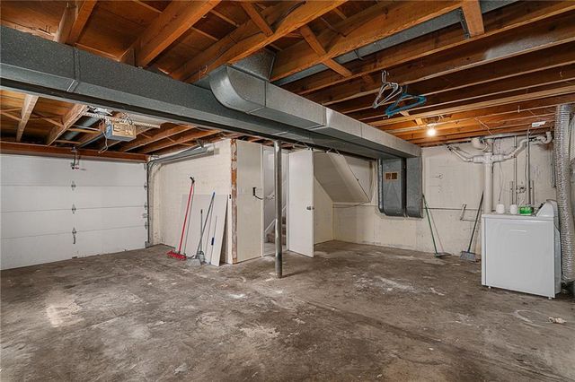 12005 Belmont Avenue, Grandview, MO 64030