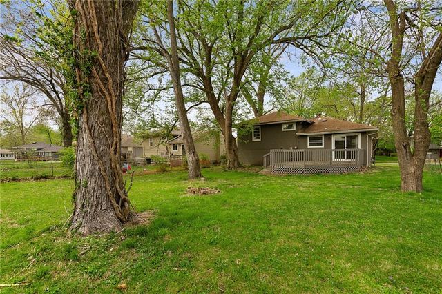 12005 Belmont Avenue, Grandview, MO 64030