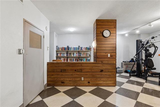 333 W Meyer Boulevard 306, Kansas City, MO 64113