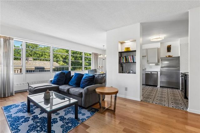 333 W Meyer Boulevard 306, Kansas City, MO 64113