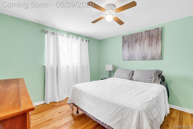 30615 Grandview Avenue, Westland, MI 48186