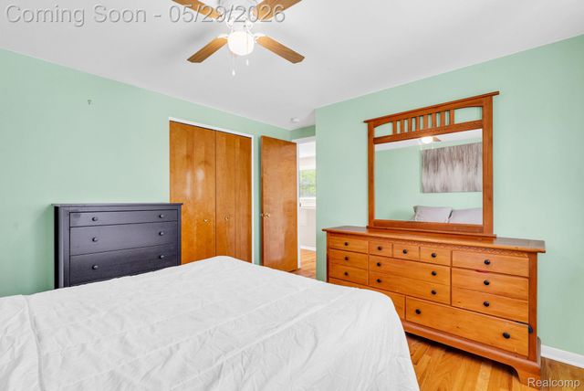 30615 Grandview Avenue, Westland, MI 48186