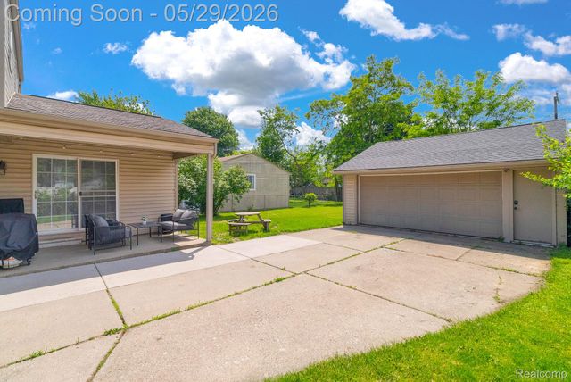 30615 Grandview Avenue, Westland, MI 48186