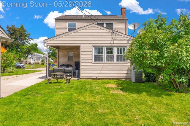 30615 Grandview Avenue, Westland, MI 48186