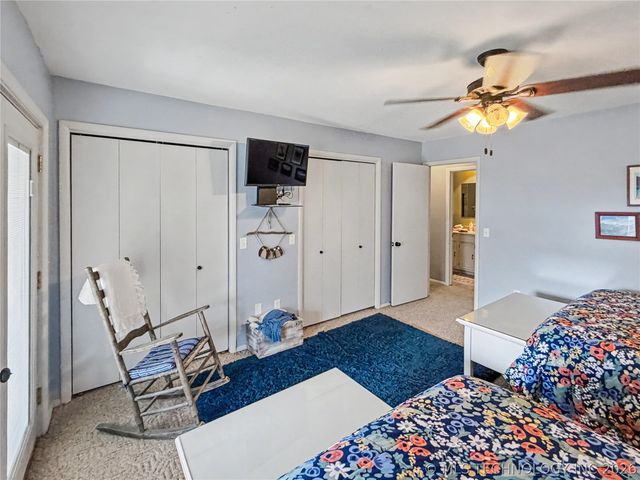 20388 W Cherokee Trail, Cookson, OK 74427