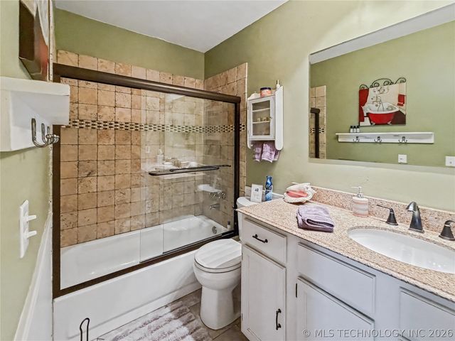 20388 W Cherokee Trail, Cookson, OK 74427