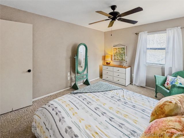 20388 W Cherokee Trail, Cookson, OK 74427