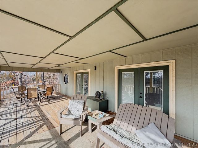 20388 W Cherokee Trail, Cookson, OK 74427