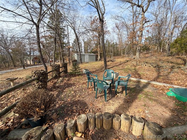 20388 W Cherokee Trail, Cookson, OK 74427