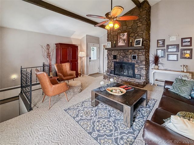 20388 W Cherokee Trail, Cookson, OK 74427