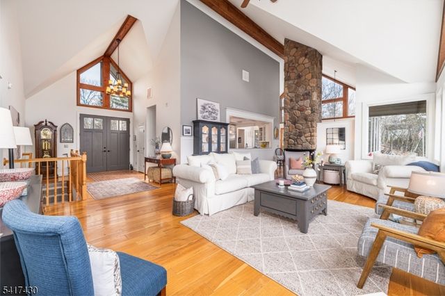 10 Hemlock Ave, Andover Twp., NJ 07860