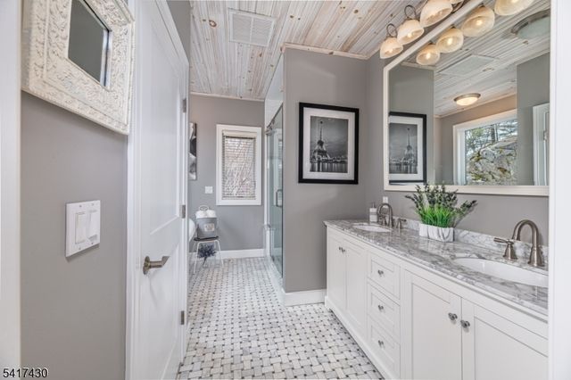 10 Hemlock Ave, Andover Twp., NJ 07860