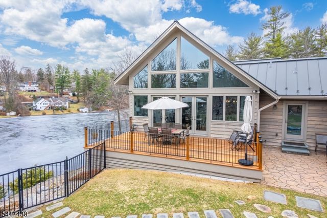 10 Hemlock Ave, Andover Twp., NJ 07860