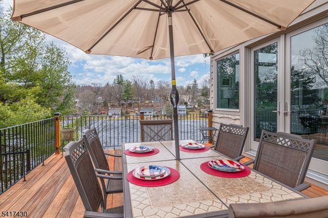 10 Hemlock Ave, Andover Twp., NJ 07860