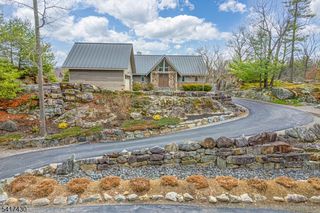 10 Hemlock Ave, Andover Twp., NJ 07860