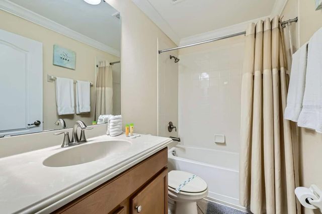 2999 BUCCANEER PALM ROAD, Kissimmee, FL 34747