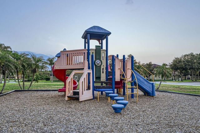 2999 BUCCANEER PALM ROAD, Kissimmee, FL 34747