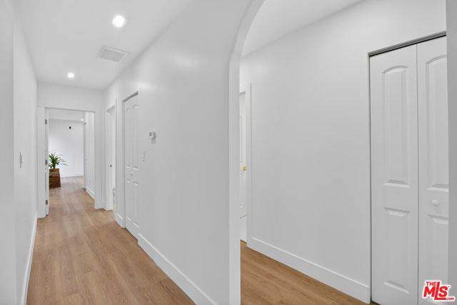 4324 2nd Avenue, Los Angeles, CA 90008