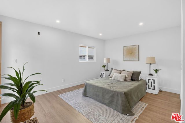 4324 2nd Avenue, Los Angeles, CA 90008