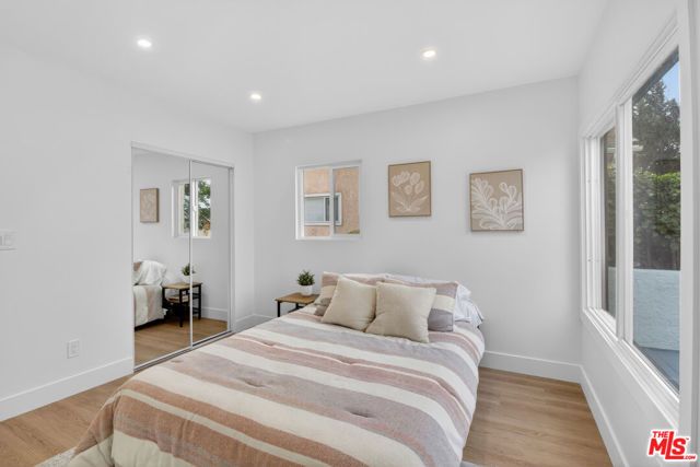 4324 2nd Avenue, Los Angeles, CA 90008